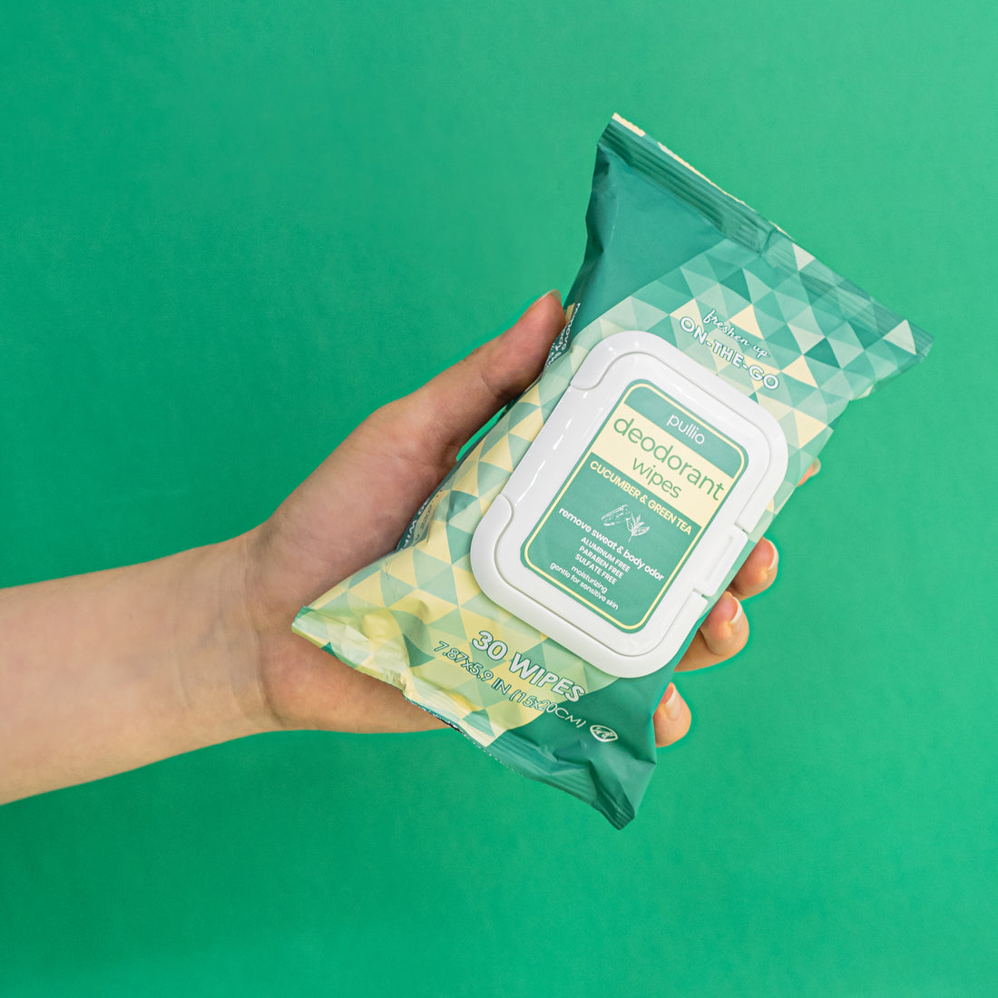 Pullio | 30 Count Cucumber and Green Tea Deodorant Wipes